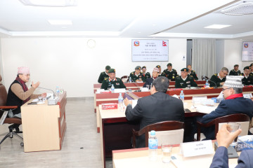 काठमाडौं–तराई द्रुत मार्ग निर्माणलाई निर्धारित समयमै सम्पन्न गर्न उपप्रधानमन्त्री खड्काकाे निर्देशन